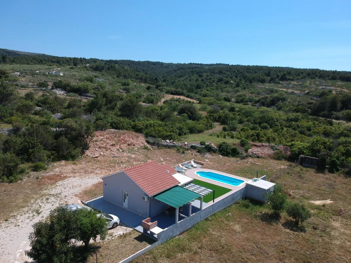 Nane Garden House With Heated Pool Vila Mirce Exterior foto